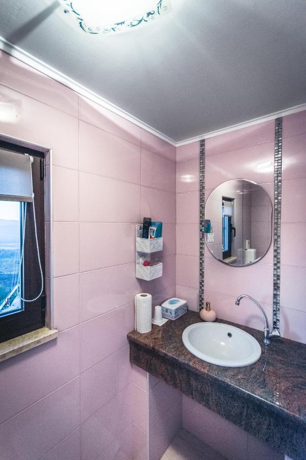 Guest House Nena Motovun Luaran gambar