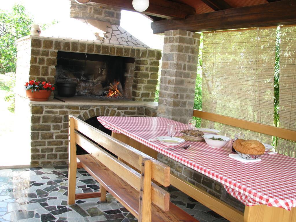 Guest House Nena Motovun Bilik gambar